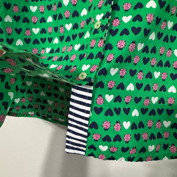 Talbots Top Size P Button Down Green Ladybug Hearts Contrast Cuff Novelty - Picture 9 of 15